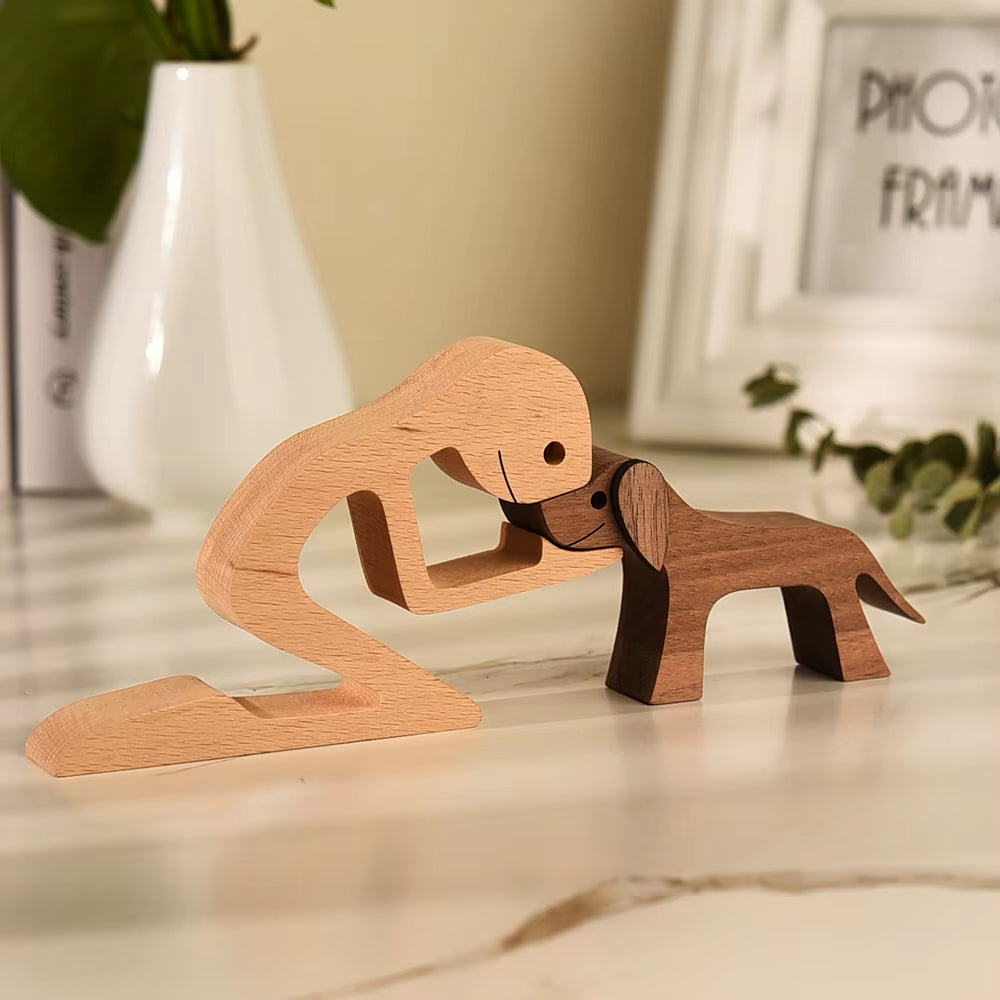 Wooden Couple Figurine Table Ornament 