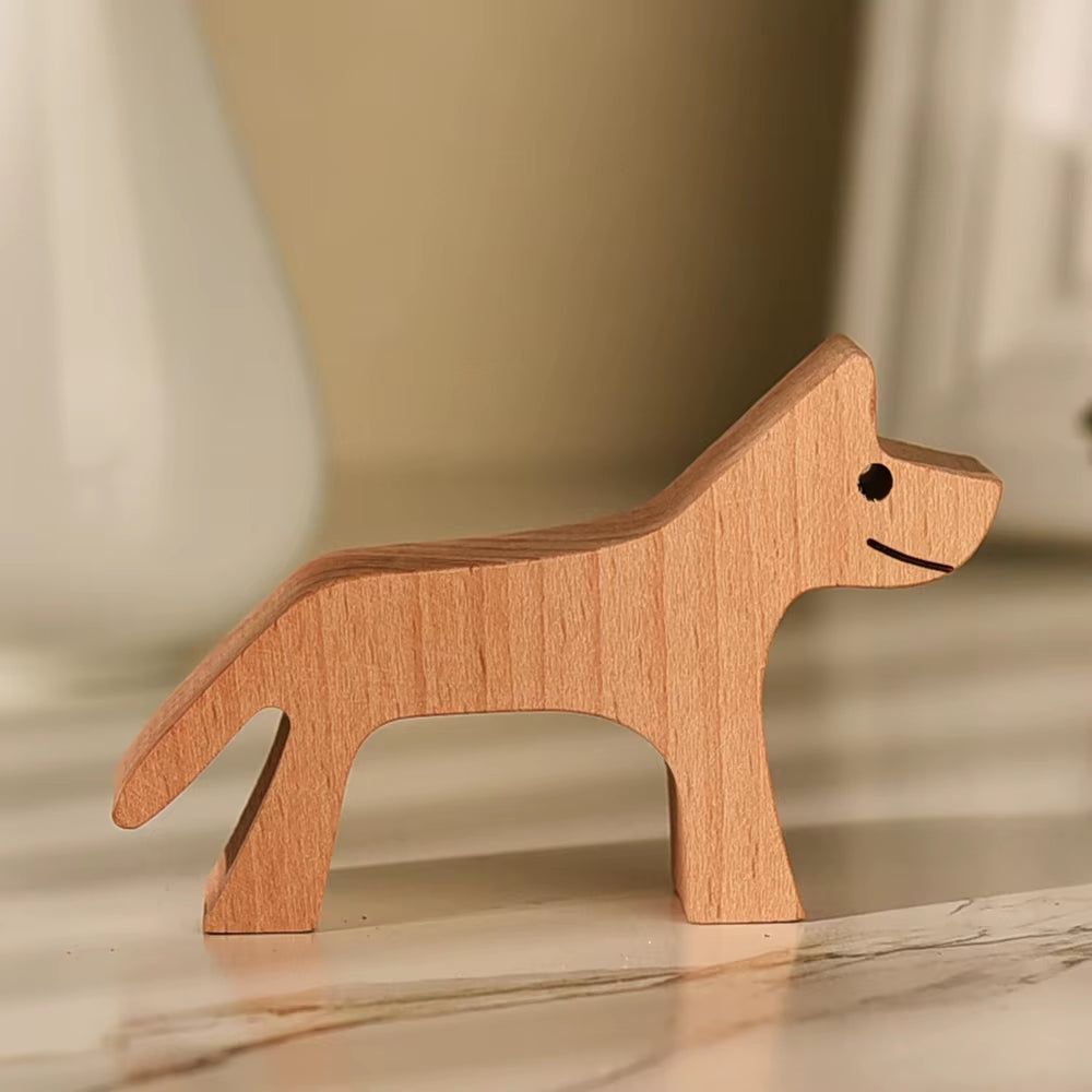 Wooden Couple Figurine Table Ornament 