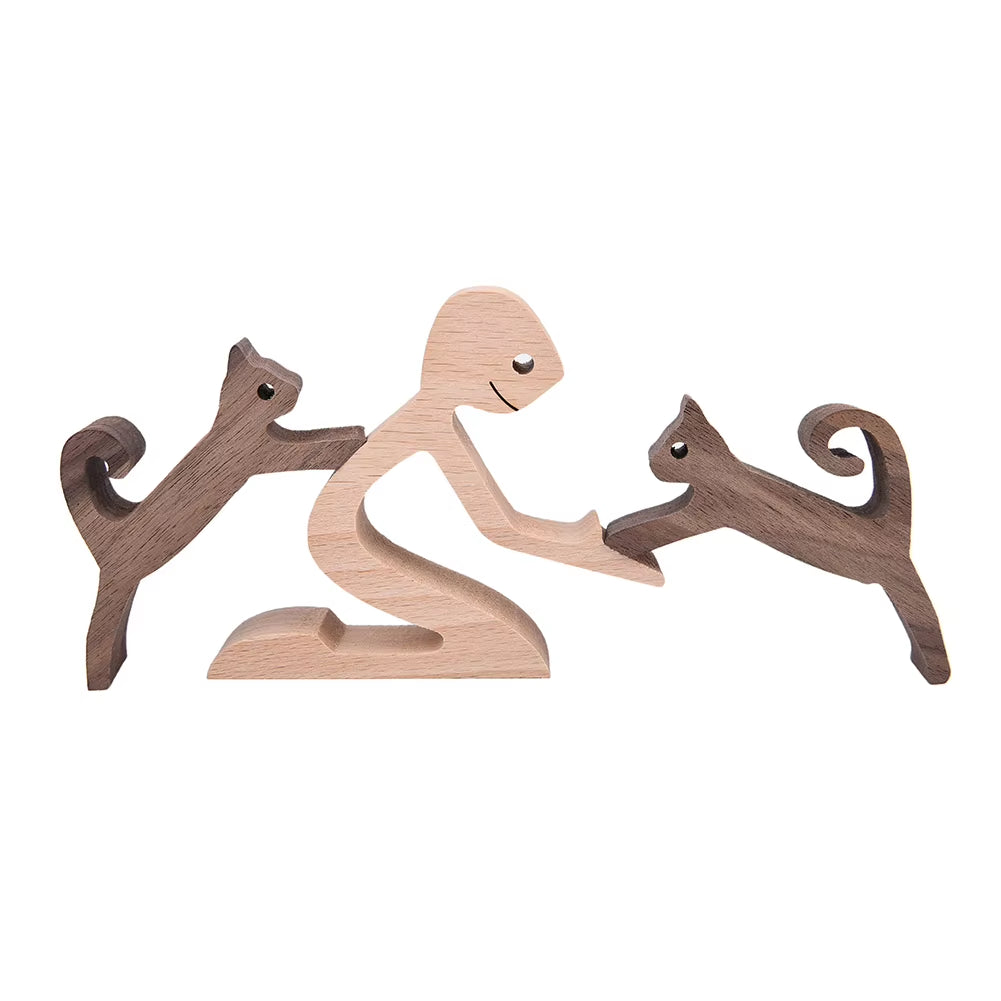 Wooden Couple Figurine Table Ornament 