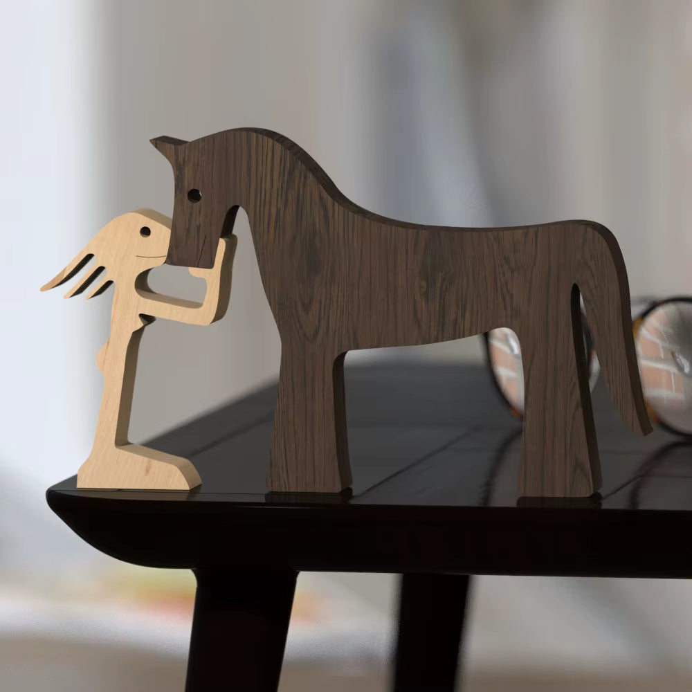 Wooden Couple Figurine Table Ornament 