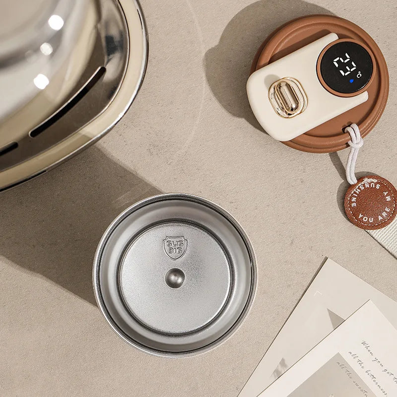 Smart LED Thermos Tumbler with Temperature Display