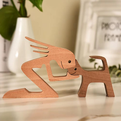 Wooden Couple Figurine Table Ornament 